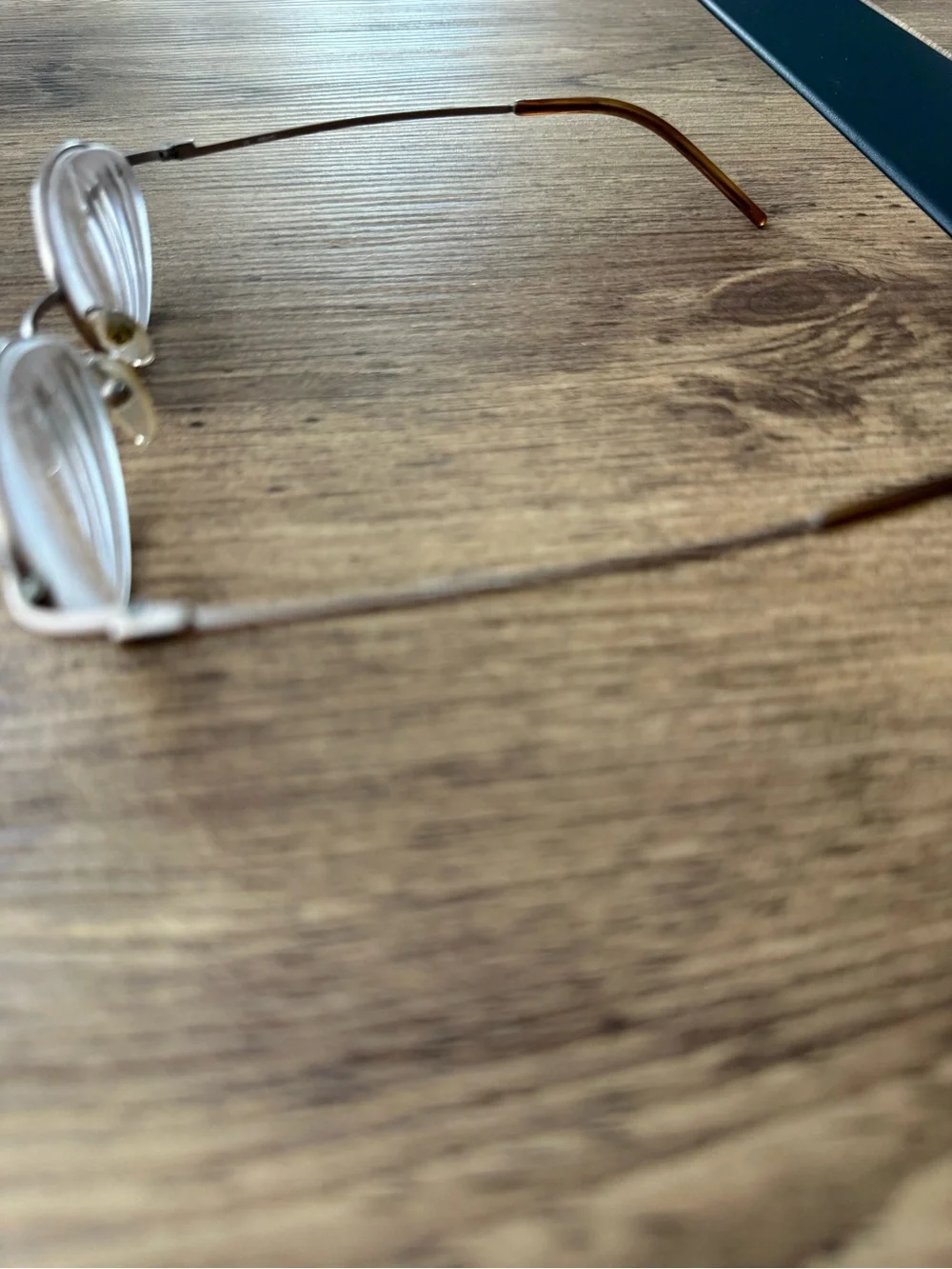 Fendi Women’s Oval Full Rim Metal Eyeglasses Frames Rose Gold 135 mm